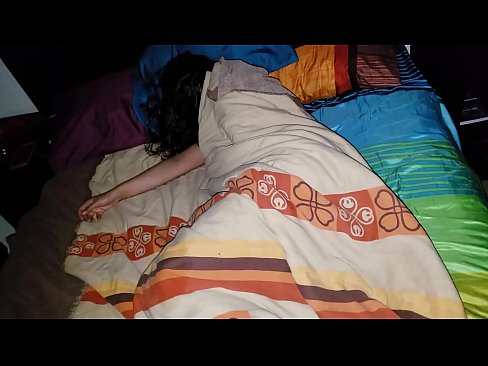 ❤️ Stiefzoon die zijn jonge stiefmoeder berispt terwijl ze slaapt. ❤️❌ Homemade porno at us ❌